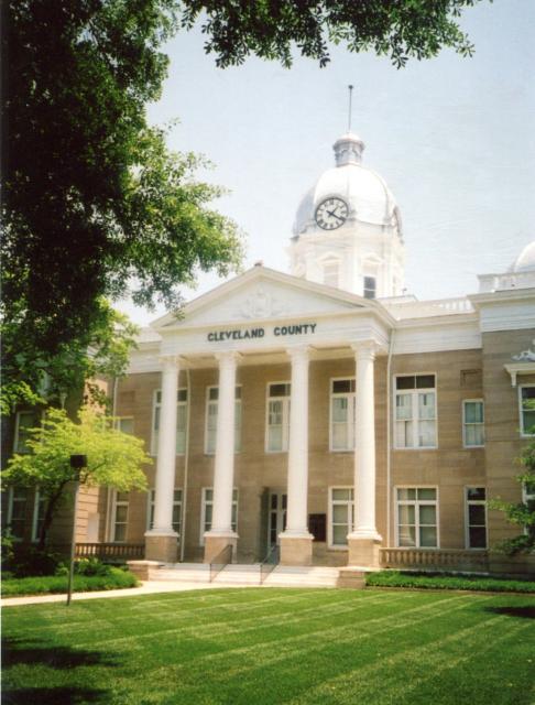 1907 Courthouse color front view